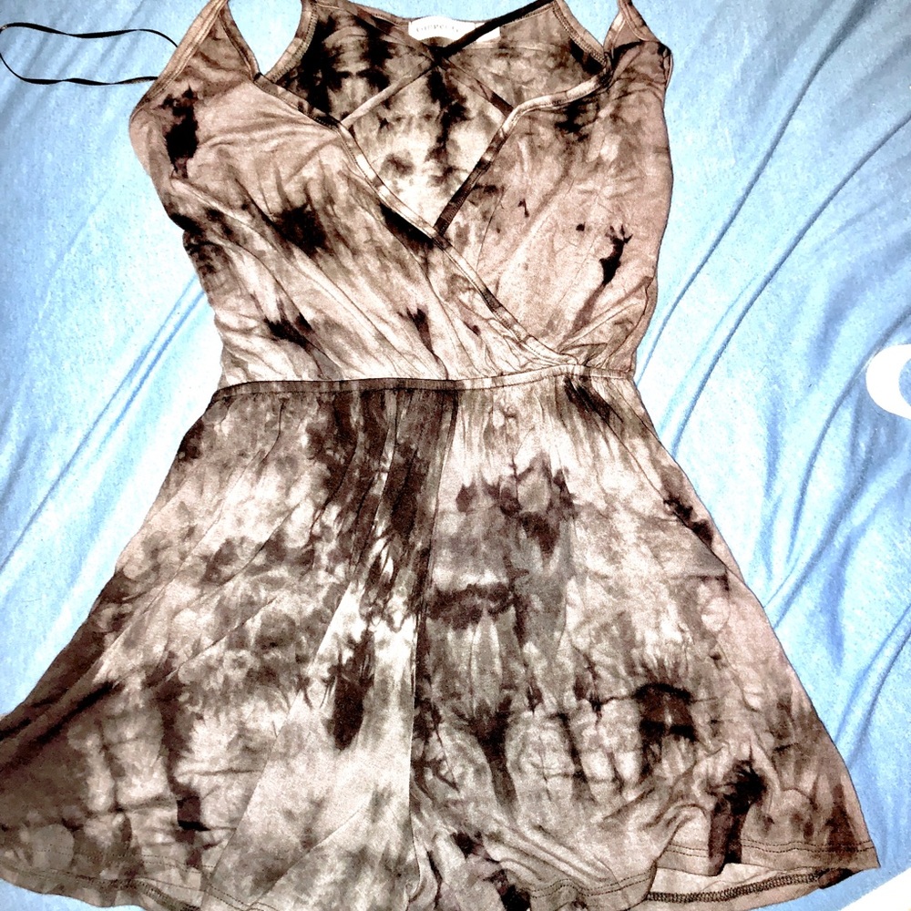 cross cross strap black &white tyedye romper